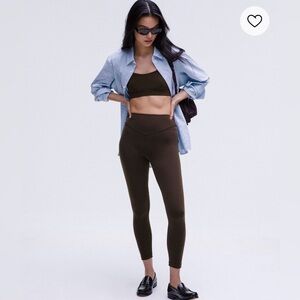 LULULEMON Wunder Under SmoothCover High-rise tight 25” / Espresso / Size 4 ☕️